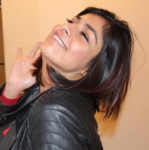 Meet your Posher, Nida